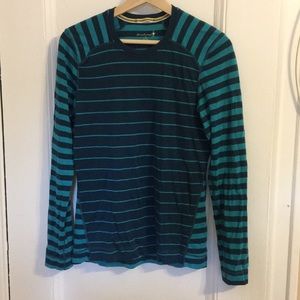 100% Merino Smartwool 250 baselayer  top